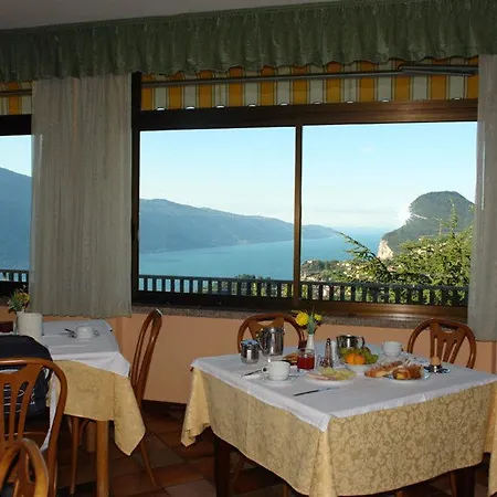 Park Faver Hotel 3*